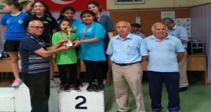 Bostanlıspor masa tenisinde 3 kupa ile taçlandı