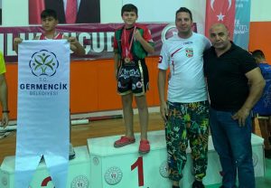 Muay Thai'de bir şampiyonluk daha
