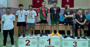 Masa Tenisi'nde iki 1.'lik bir 3.'lük kazandık