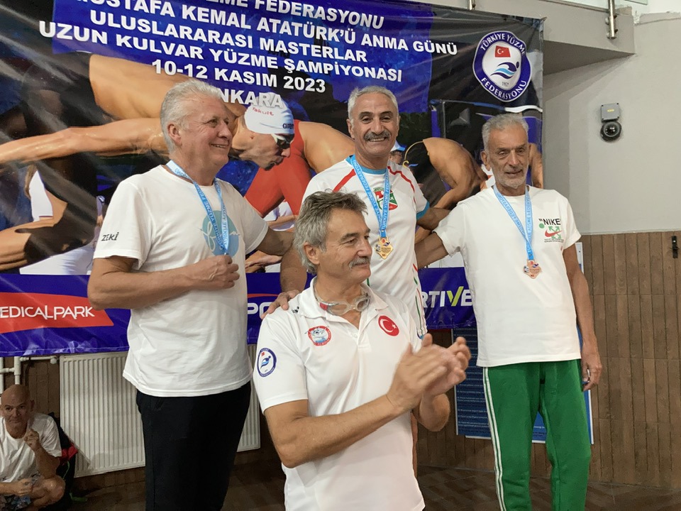 Yüzücümüz Ateş'ten 3 altın, 3 gümüş