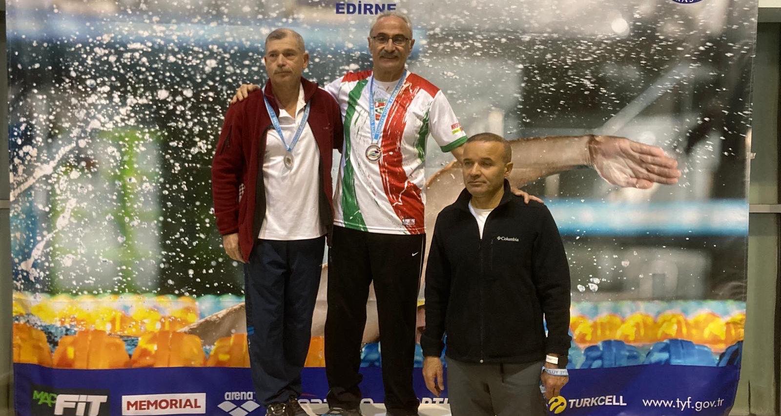 Yüzmede 1 altın, 3 gümüş, 2 bronz madalya kazandık