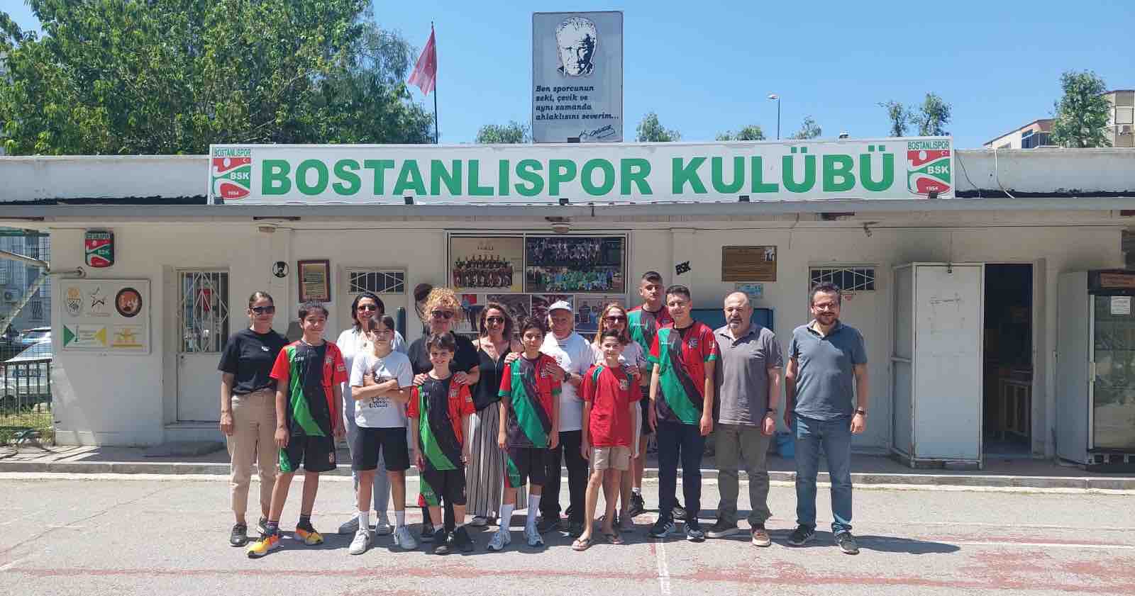 Anneler Günü'nü Masa Tenisi Turnuvası ile kutladık