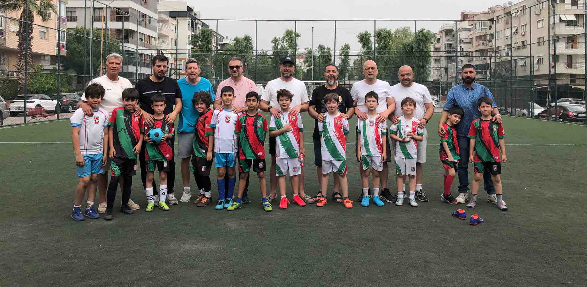 Babalar ile kıran kırana maç...